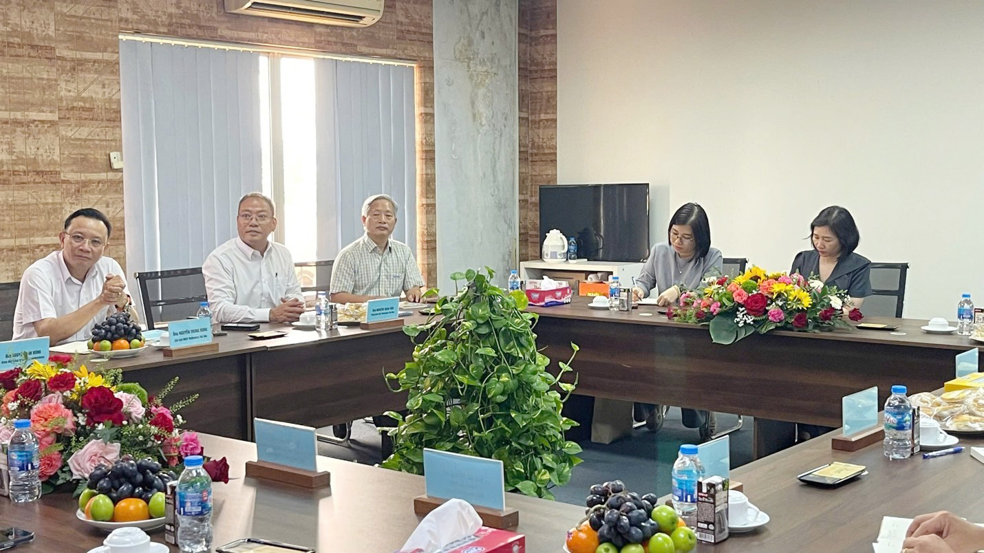 VIETTRONICS THỦ ĐỨC TRANG TRỌNG ĐÓN TIẾP LÃNH ĐẠO CẤP CAO TẬP ĐOÀN GELEXIMCO VÀ TỔNG CÔNG TY VIETTRONICS ĐẾN THĂM VÀ LÀM VIỆC VỚI CÁC CÔNG TY THÀNH VIÊN VIETTRONICS PHÍA NAM TẠI VIETTRONICS THỦ ĐỨC